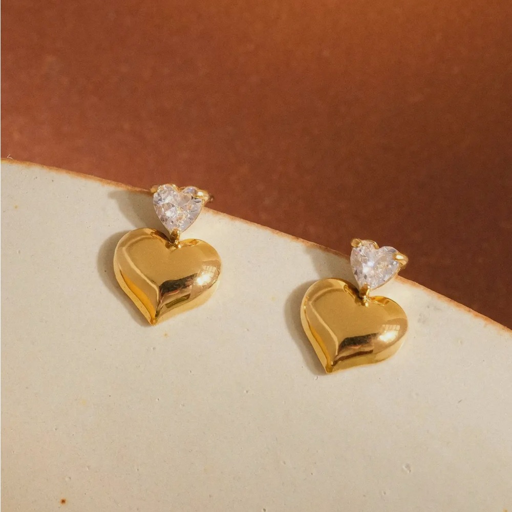 Dainty heart earrings